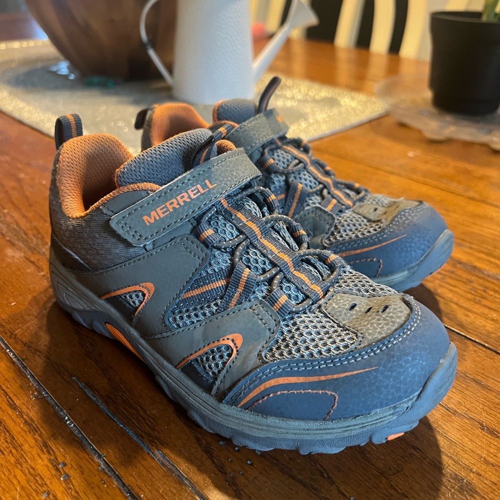 Merrell Kids Gray and Orange Trail Chaser Shoes